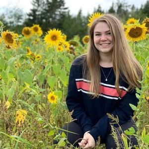 Meet your Posher, Catherine